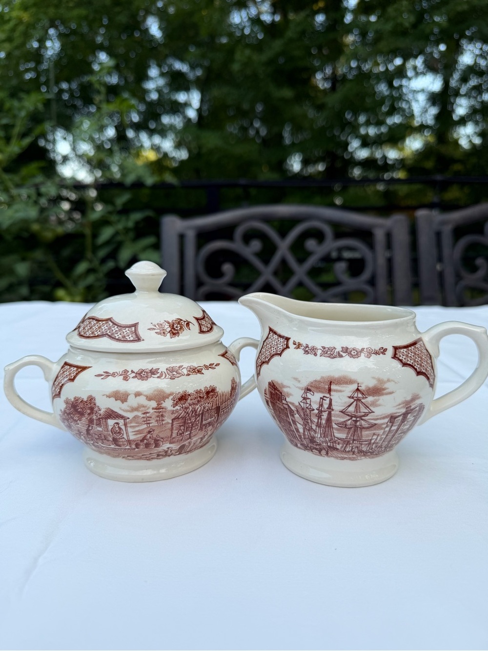 Vintage Alfred Meakin Fair Winds Sugar Bowl & Creamer Set Staffordshire, England